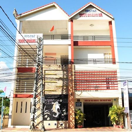 Tỉnh Kontum Truc Hoang Ha Hotel מראה חיצוני תמונה